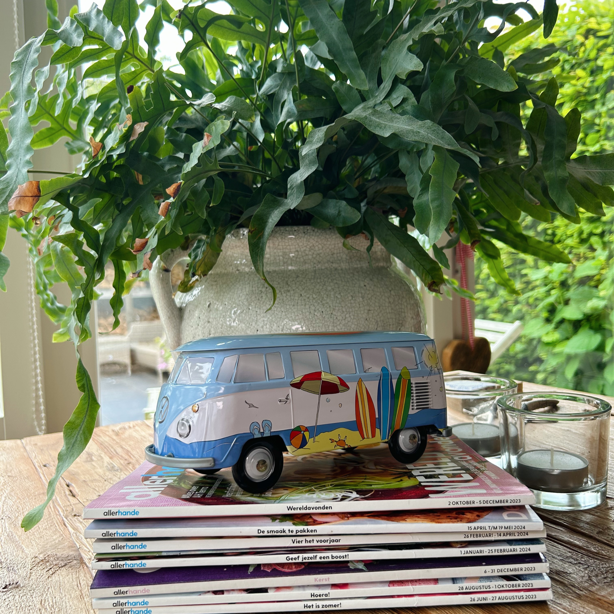 Cannoli Volkswagen Bus Koekblik Surf (incl. 8 cannoli) - Cannoli Box