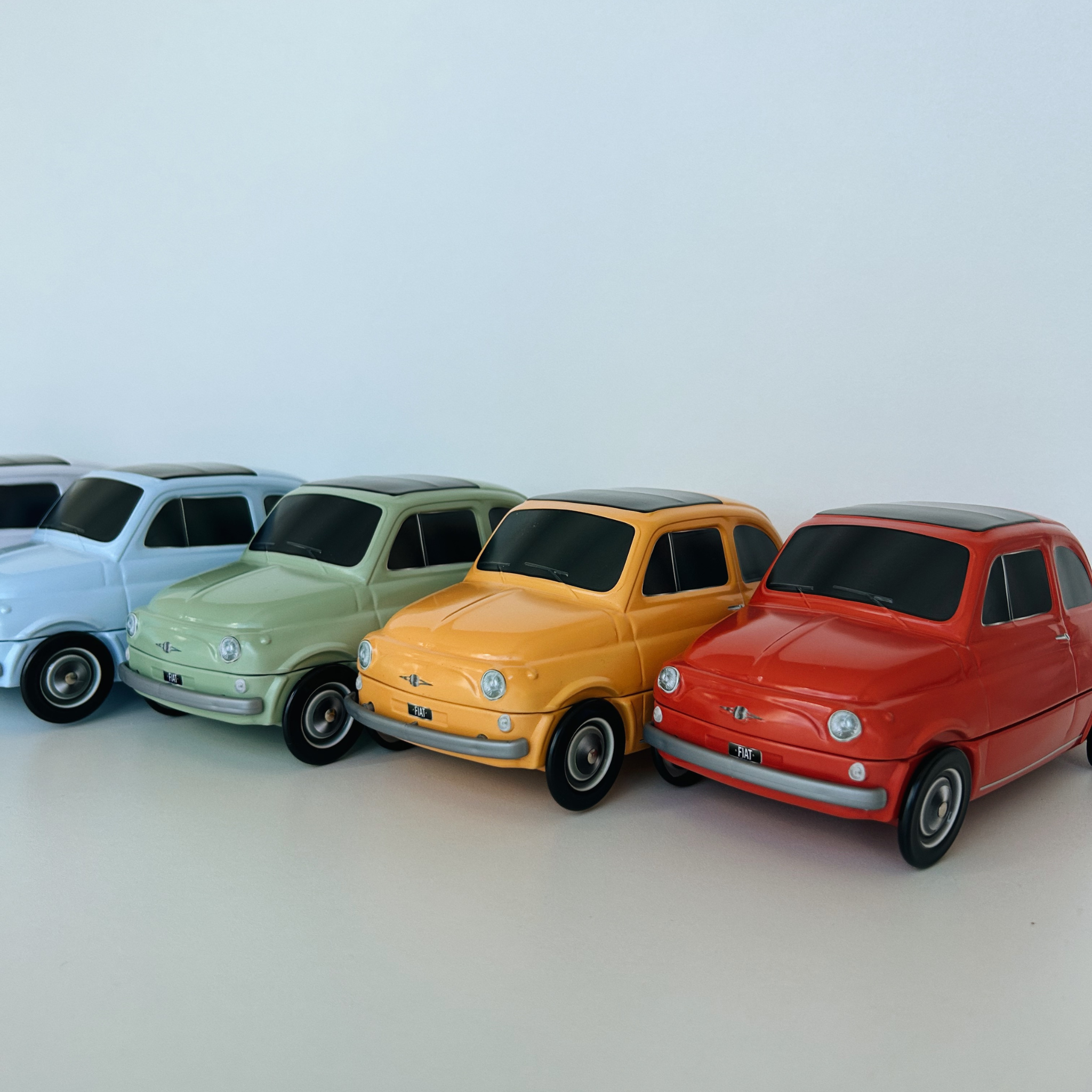 Cannoli Fiat 500 Koekblik Baby Blauw (incl. 5 cannoli)