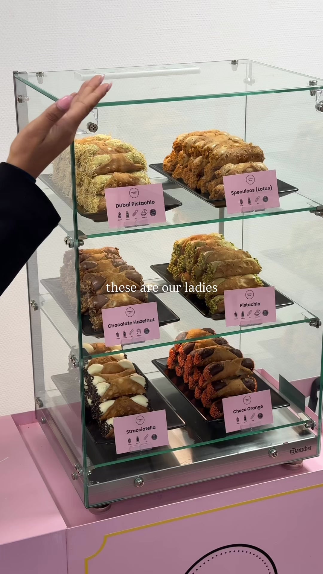 Cannoli Box Vitrine — Etage (6 smaken) foto 3